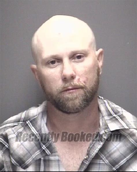 Recent Booking Mugshot For BOBBY RAY TEMPLETON In Galveston County Texas