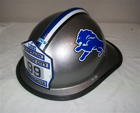 Detroit Lions Helmet | Detroit lions helmet, Helmet, Fire helmet