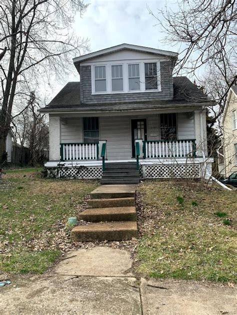 4340 Tholozan Ave Saint Louis Mo 63116 Trulia