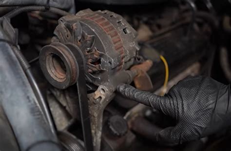 Alternator Bolt Broke How To Fix A Broken Alternator Bolt 1a Auto