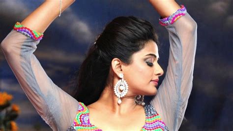 Priyamani Rare Unseen Deleted Video Leaked Watch Njoy YouTube