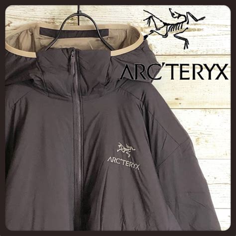 Arc Teryx 未使用タグ付きアークテリクス アトム Ltダウンジャケット 軽量 始祖鳥刺繍入りの通販 By お洋服のカールさん｜アークテリクスならラクマ