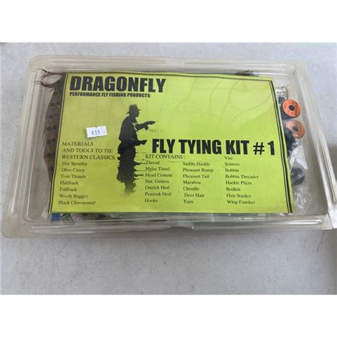 Fly tying kit