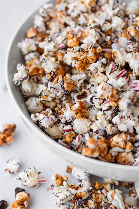 Peppermint Bark Caramel Popcorn The Little Epicurean