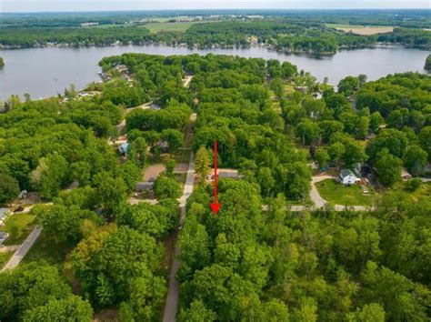 Townline Lake Lakeview Mi Real Estate 8 Homes For Sale Zillow