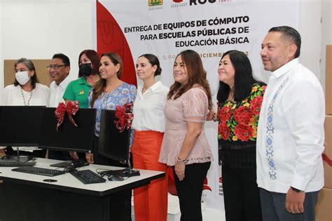 Entregan 149 equipos de cómputo en escuelas de Cancún Cancún Mío