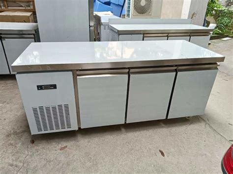 Door Under Counter Chiller Stainless Steel Worktable Kitchen Equipment