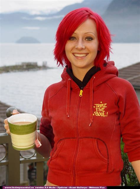 Pictures Of Teen Lindsey Marshal Taking Her Clothes Off Outside Porn