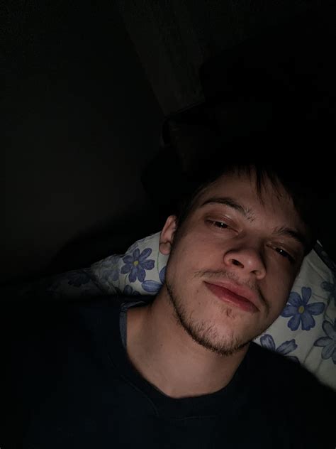 21 Horny Sub Here Add Me Hot Teen Doms Jnscot R GaySnapchatShare