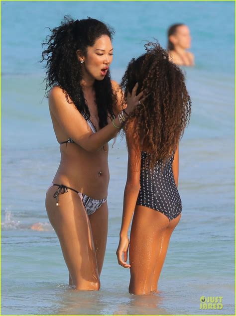 Kimora Lee Simmons Sexy Bikini Mama In St Barts Photo 3017770