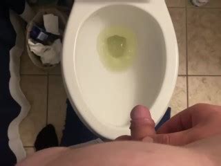 大学生撒尿炫耀身体 Pornhub Gay