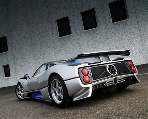 Gambar-Gambar Mobil Sport Super Keren dan Mewah - Planet Wallpapers