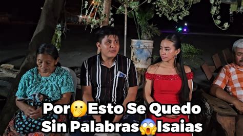 Dios Santo Isaiasse Queda Sin Palabrasen Plena Reunion Novas A