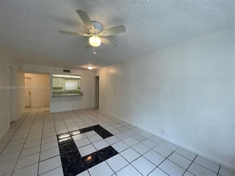 2339 Linton Ridge Cir Unit E2 Delray Beach Fl 33444 Condo For Rent