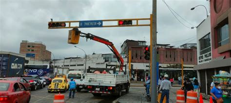 Municipalidad de Lima inicia instalación de 20 modernos semáforos en la