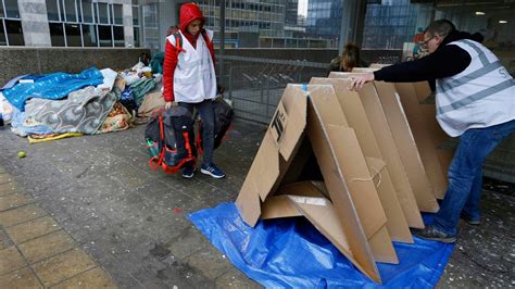 Origami Style Cardboard Tents For Homeless In Brussels The New York Times