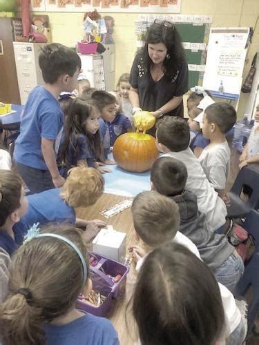 Santa Gertrudis Ranch School students celebrate Halloween | News ...