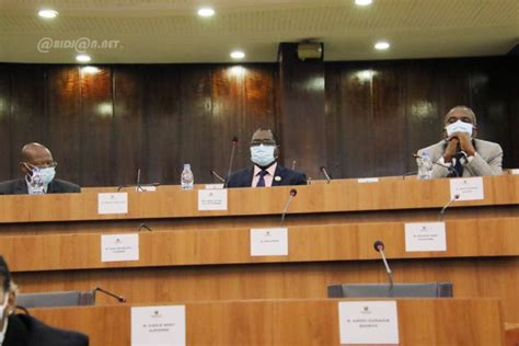 Assemblée Nationale Présentation Du Projet De Loi De Finances