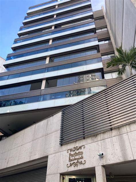 Apartamento na Avenida Afrânio de Melo Franco 131 Leblon em Rio de