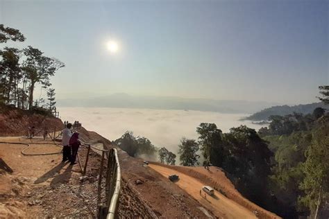 Foto Negeri Di Atas Awan Yang Ada Di Indonesia Indahnya