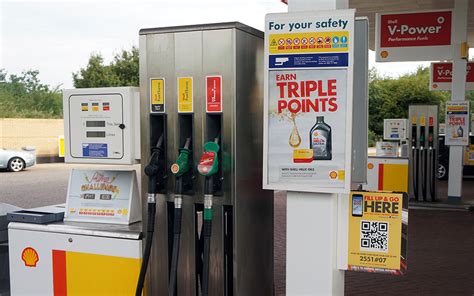 Shell S Uk Petrol Stations Let You Paypal At The Pump