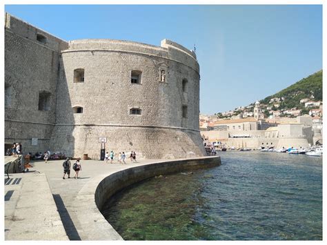 Why Dubrovnik in Croatia is the ultimate travel Game?