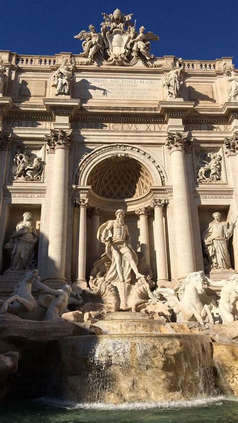 Di Trevì Trevi fountain Barcelona cathedral Trevi