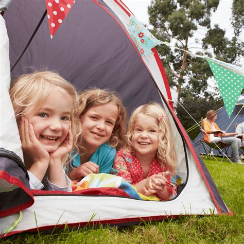 24 Easy Camping Activities for Kids That Are Fun and Cheap - My Amusing ...