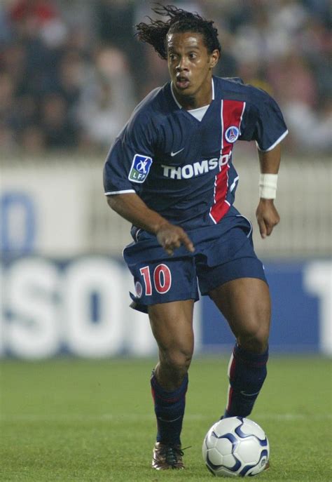 Ronaldinho Talks Paris, Choosing PSG, & Connection With The Fans ...