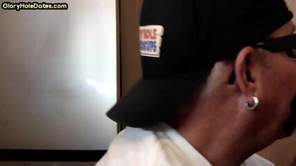 IR Mature Gay Sucker Gets Gloryhole Fucked In Closeup
