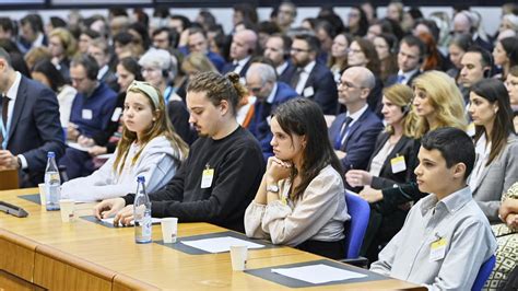 Juicio Histórico Seis Jóvenes Portugueses Llevan A La Ue A Los