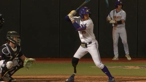 Div I Baseball S First Player With Prosthetic Leg Gets Big Ovation Stream The Video Watch Espn