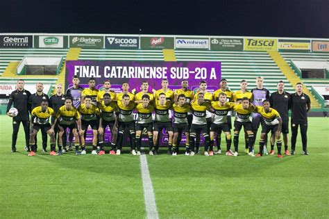 Criciúma Sub 20 X Ferroviária Sub 20 - Criciúma representa Santa Catarina na Copa do Brasil sub-20 | Ge