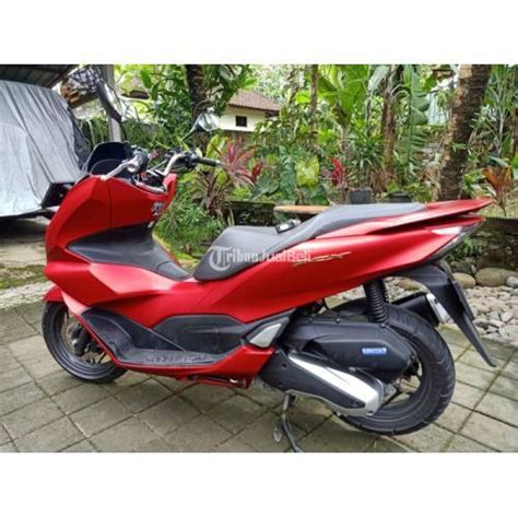 Motor Honda PCX 160 ABS 2021 Merah Bekas Pajak Jalan Low KM Nego Di