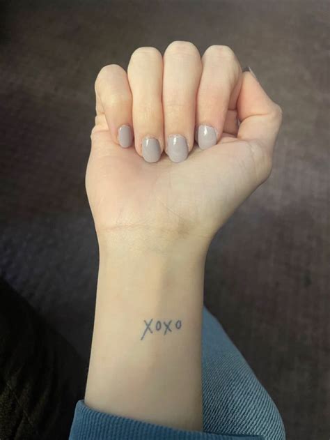 Xoxo Tattoo Knuckle Tattoos Tiny Tattoos For Women Wrist Tattoos