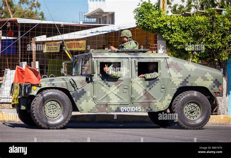 Mexican Army Soldier High Resolution Stock Photography And Images Alamy