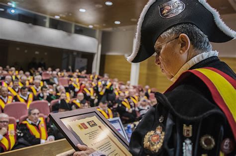 Más de un centenar de tunos veteranos celebran en Málaga el V