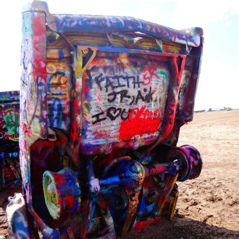 Visiting Cadillac Ranch, Texas? Don't Forget To Bring Paint ...