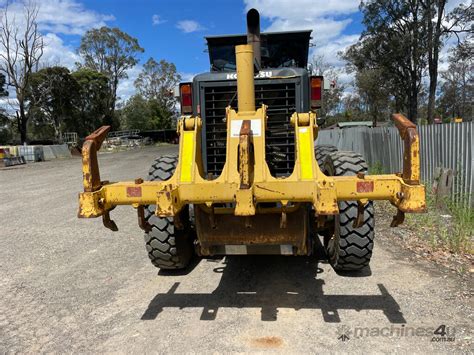 Used Komatsu Gd Grader In Penrith Nsw