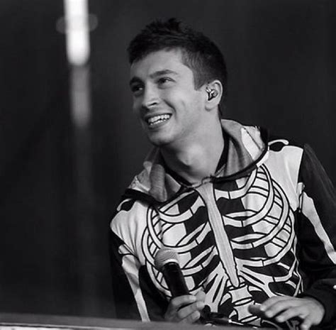 Tyler Joseph Twenty One Pilots Twenty One Pilots Pinterest Tyler Joseph Twenty One And