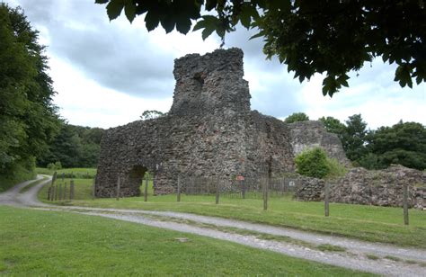 Lochmaben Castle | History & Heritage - Scotland Starts Here