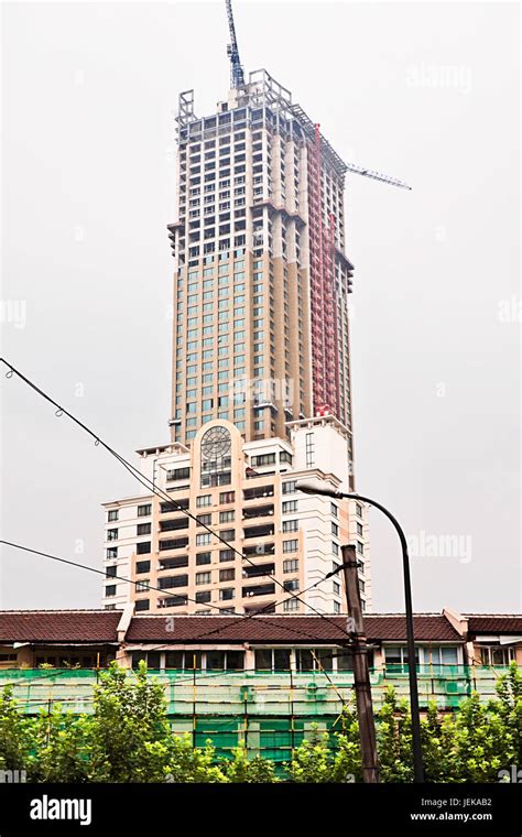 Shanghai Aug 31 2009 Skyscraper Under Construction Mckinsey Predicts