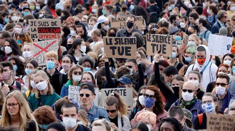 Violences Policières Des Milliers De Personnes Ont Manifesté à Travers