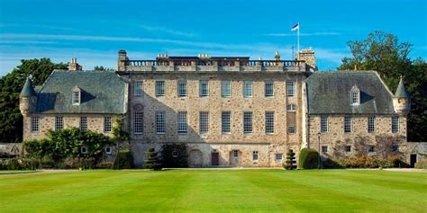 Gordonstoun School | Internate, Summer Schools in England. Kostenlose Beratung.