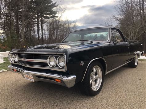 1965 Chevrolet El-Camino SS 327 completely restored - Pedal to the Metal