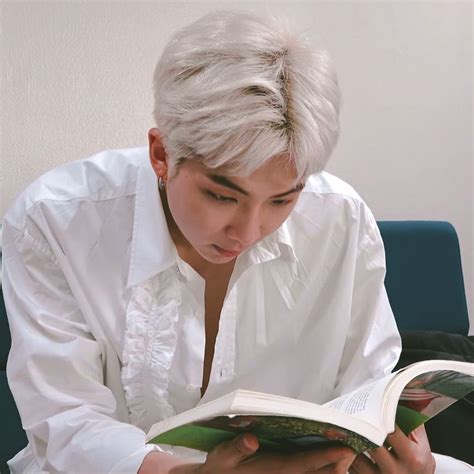 Bangtan Bomb Rm Reading A Book Bts 방탄소년단 Wattpad Gái