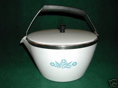 Vintage 2 Qt Corningware Cornflower Blue Teapot | #26335024