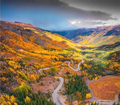 This Colorado Town Named One Of America's Best For Fall Colors