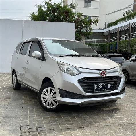 Cash Daihatsu Sigra X Mt Pajak Hidup Mobil Keluarga