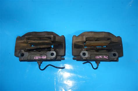 Acura RL OEM Big Front 4 Pot Piston Advics Brake Calipers OEM 2005